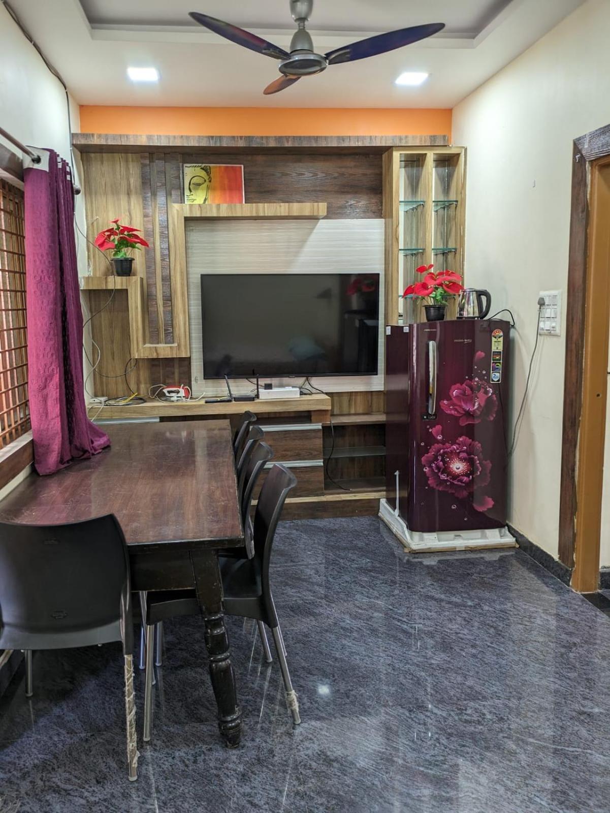 Vijayanagara Home Stay Hampi Exteriör bild
